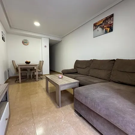 公寓 Bueno Piso 2 *