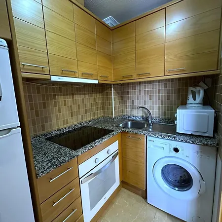 Apartamento Bueno Piso 2 *
